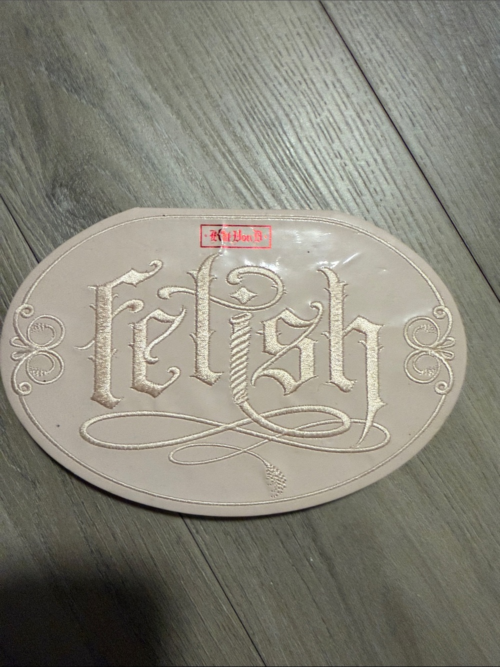 Fetish Embroidered Oval Bath Mat – Pale Pink